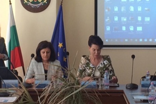 Зам.-министър Султанка Петрова: МТСП положи много усилия за развитието на демографската политика в България