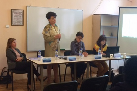 Зам.-министър Петрова представи акцентите в Националната стратегия за активен живот на възрастните хора на дискусия в Елхово и Тополовград