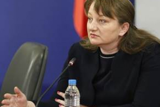 РОДИТЕЛИТЕ В НЕПЛАТЕН ОТПУСК ЩЕ ПОЛУЧАТ 375 ЛЕВА ЕДНОКРАТНА ПОМОЩ