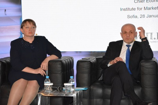 МИНИСТЪР ДЕНИЦА САЧЕВА: ПОДГОТОВКАТА НА КАЧЕСТВЕНА РАБОТНА СИЛА Е ПРИОРИТЕТ НА МТСП