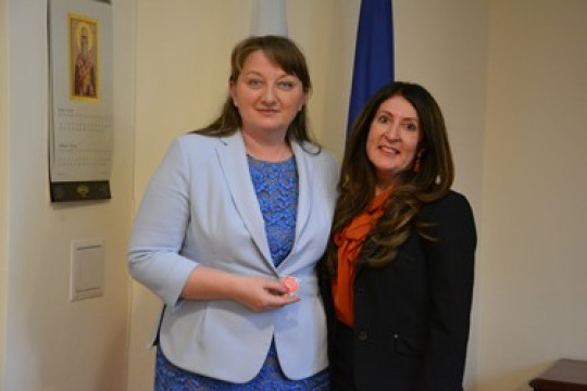 Министърът на труда и социалната политика Деница Сачева се срещна с посланика на САЩ Херо Мустафа
