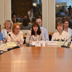 Министър Ефремова: Проектът на бюджета на ДОО за 2026 г. гарантира социалните права на хората