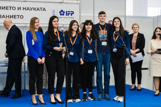 МТСП връчи наградата за социална иновация на панаира ТФ ФЕСТ 2025 „Млад предприемач"