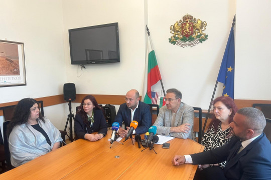 Министър Гуцанов: Няма да спрем, докато и последният незаконен обект за настаняване на възрастни не бъде намерен