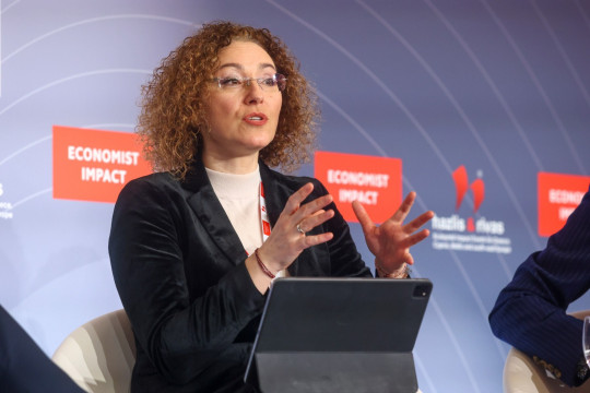 Министър Шалапатова: Решени сме да рестартираме демографското развитие на България