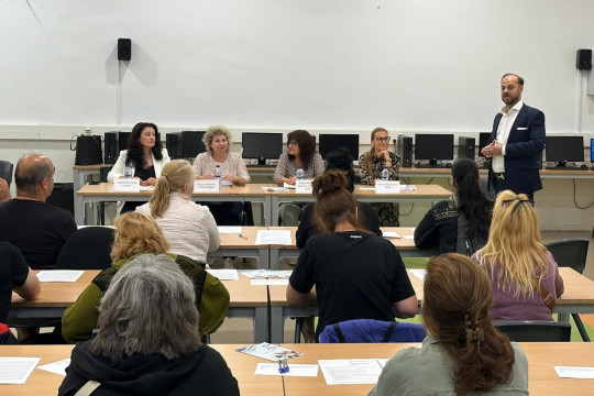 МТСП и НОИ консултираха над 60 българи в Барселона по пенсионни и трудови въпроси