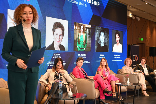 Министър Шалапатова: Отговорното лидерство в криза акцентира върху нуждите на всички засегнати хора и общности