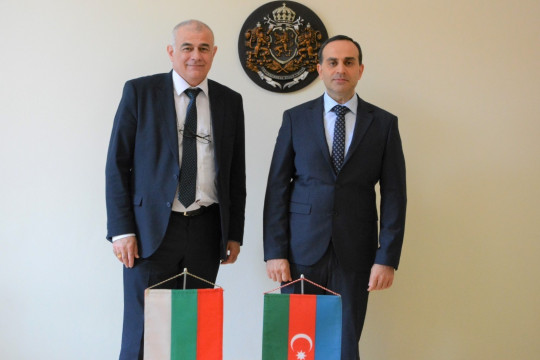 Министър Гьоков се срещна с посланика на Азербайджан Хюсейн Хюсейнов