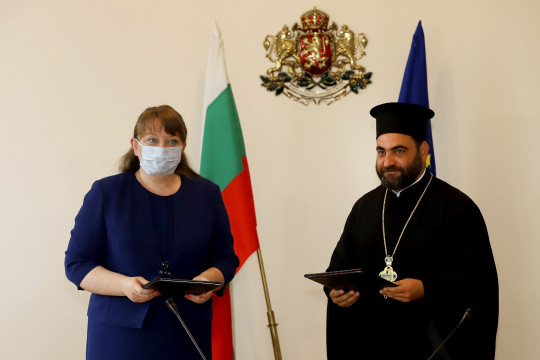 МТСП СТАРТИРА ПРОГРАМА ЗА СОЦИАЛНИ УСЛУГИ В СЪТРУДНИЧЕСТВО С КРЕМИКОВСКИЯ МАНАСТИР