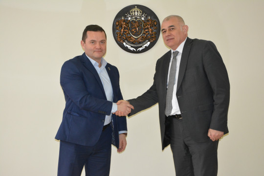 Министър Гьоков и кметът на Русе Пенчо Милков обсъдиха възможностите за подкрепа на хората с увреждания