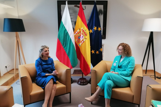 Министър Шалапатова подписа Меморандум с Испания за развитие на социалната икономика