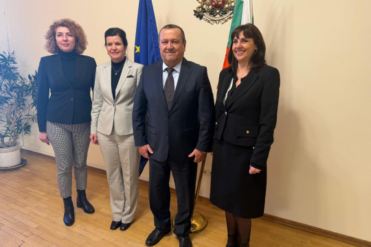 105 ФИРМИ И ИНСТИТУЦИИ ОТ ЦЕНТРАЛНАТА И МЕСТНАТА ВЛАСТ ЩЕ ИЗГРАДЯТ „ДЕТСКИ КЪТОВЕ“ НА РАБОТНОТО МЯСТО