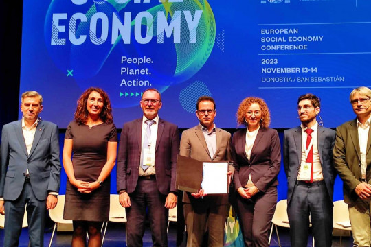 Министър Шалапатова получи награда за цялостен принос към развитието на социалната икономика в Европа