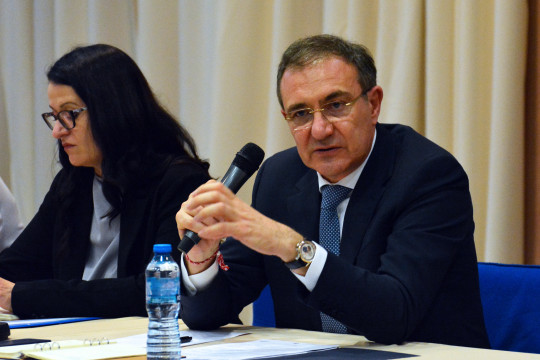 Министър Гуцанов и екипът на АСП обсъдиха системата за закрила на детето и развитието на приемната грижа