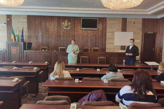 МИНИСТЪР САЧЕВА: ЩЕ ПОДГОТВИМ СТРАТЕГИЯ ЗА ЧОВЕШКИТЕ РЕСУРСИ В СОЦИАЛНАТА СФЕРА