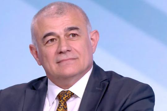 Министър Гьоков: 300 000 лица и семейства ще получат целева помощ за отопление за сезон 2022/2023 г.