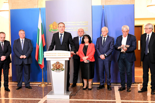 Министър Гуцанов: В тежка ситуация успяхме да запазим социалните придобивки на най-уязвимите хора в България