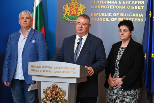 Министър Иванов: По-високата минимална заплата ще намали риска от бедност и ще увеличи предлагането на труд