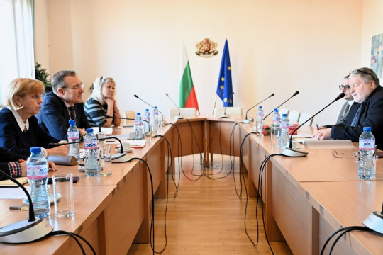 Министър Гуцанов проведе среща с ръководството на Съюза на военноинвалидите