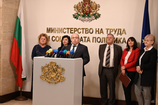 Вицепремиерът Лазаров: Държавният интерес е напълно спазен при покупката на имоти за развитие на социалната икономика