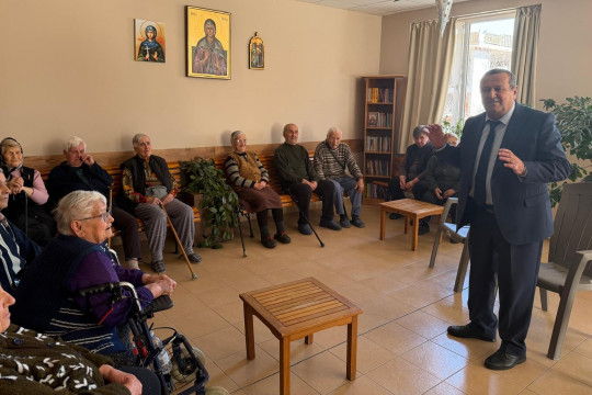 Министър Адемов: Вече получаваме сигнали за опити за контролиран вот през социални инструменти