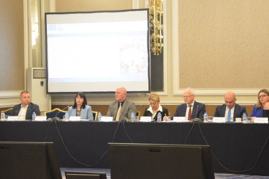 Зам.-министър Ефремова: Образователната система и пазарът на труда са органично свързани