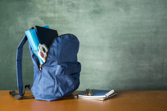 Над 89 800 заявления за еднократна помощ за ученици са подадени за месец