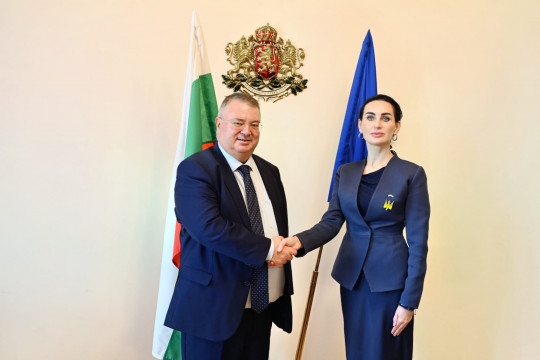 Сътрудничеството в социалната политика между България и Украйна обсъдиха министър Иванов и  посланикът на Украйна