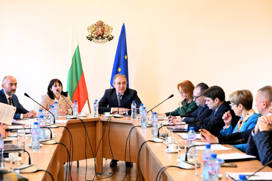 Министър Гуцанов в Кюстендил: Трябва да търсим решения за районите с по-висока безработица