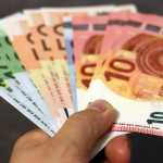 Средната работна заплата в България се е увеличила с 12%, а безработните са намалели със 17%