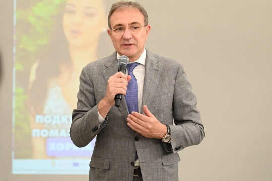 Министър Гуцанов: Всяко дете заслужава равен старт, приемната грижа им го дава