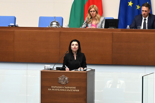 Парламентът прие нов механизъм за определяне на минималната заплата чрез социални и икономически критерии