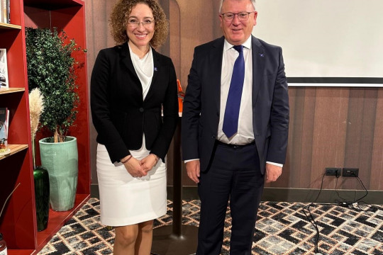 Министър Шалапатова представи приоритетите на България в сферата на труда и социалната политика пред еврокомисар Шмит