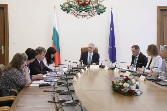 Кризисни центрове във всички 28 области планира Агенцията за социално подпомагане