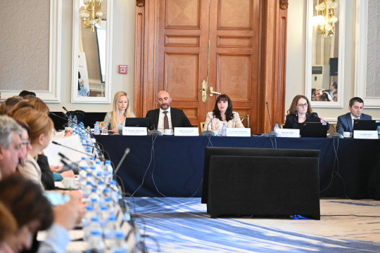 Зам.-министър Ефремова: Работим активно за подготовката на икономически неактивните хора за нуждите на бизнеса