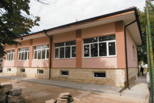 Вицепремиерът Лазаров се срещна с министъра на социалното развитие на Палестина Ахмед Маждаляни