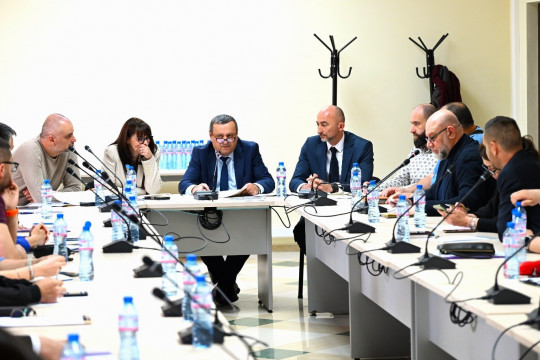 Министър Адемов призова кметове да ускорят строителството на социална инфраструктура