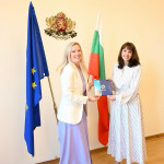 Министър Ефремова обсъди партньорството между България и  УНИЦЕФ за подкрепа на децата