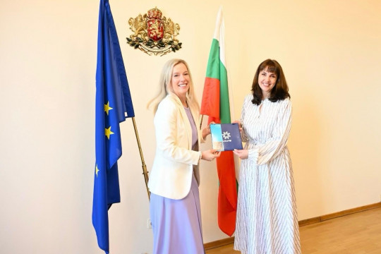 Министър Ефремова обсъди партньорството между България и УНИЦЕФ за подкрепа на децата