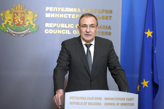 Министър Гуцанов: Осигурихме средства, 67 000 ще получават топъл обяд и през 2026 г.