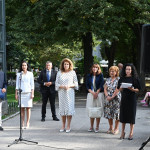 Министър Ефремова присъства на откриването на изложбата „Всеки нов живот заслужава шанс“